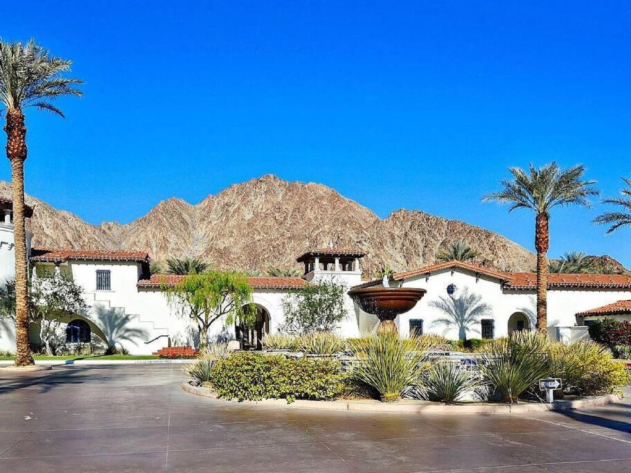 Resort King Studio With Private Balcony 064622 La Quinta Luaran gambar